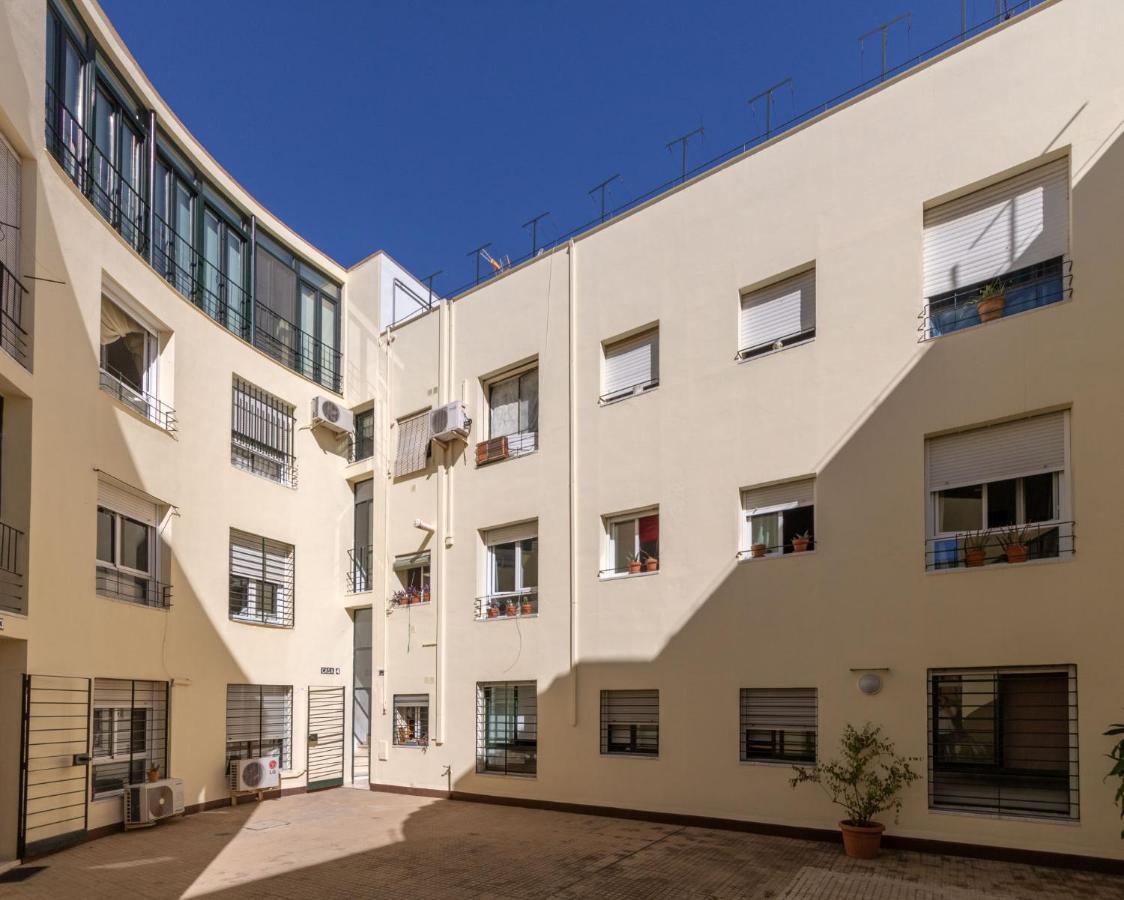 סביליה Medina Apartment And Parking Historical Center מראה חיצוני תמונה