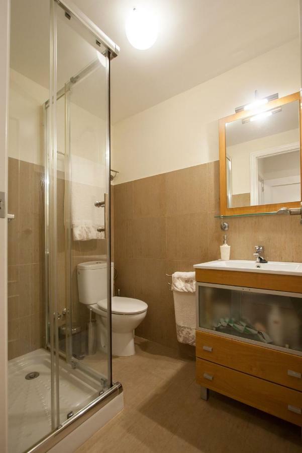סביליה Medina Apartment And Parking Historical Center מראה חיצוני תמונה