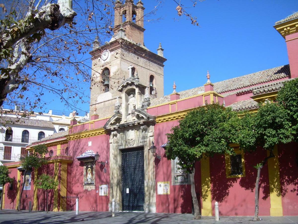 סביליה Medina Apartment And Parking Historical Center מראה חיצוני תמונה